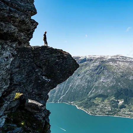Trolltunga View Apartment *