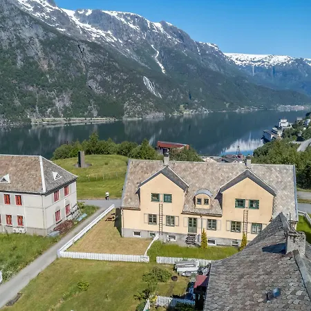 Trolltunga View Apartment