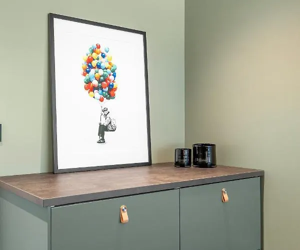 Trolltunga View * Tyssedal